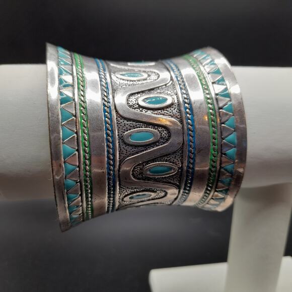 Vintage Turquoise Enamel Curved Cuff Bracelet, 2 1/2 In Wide, Silver Tone - Picture 8 of 10